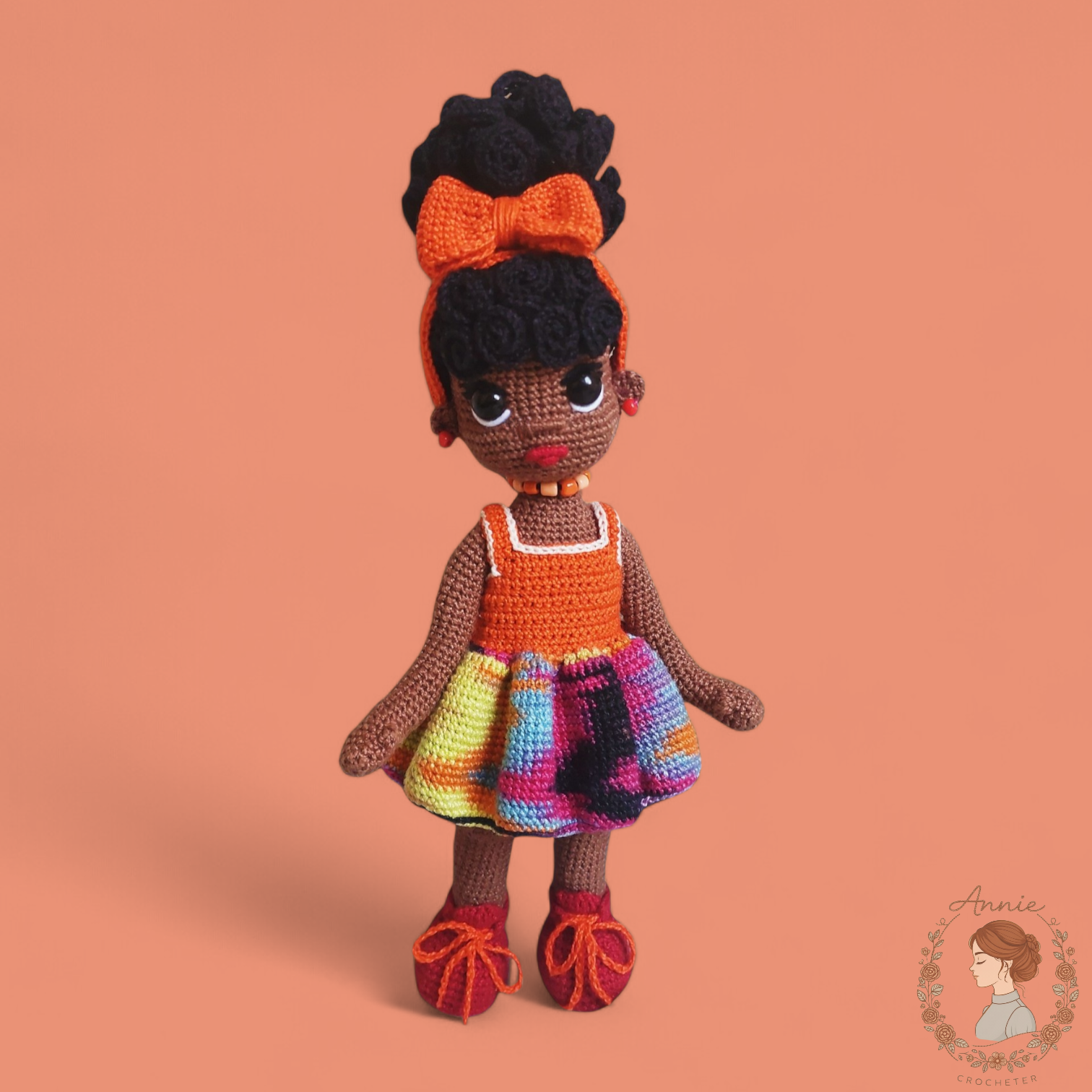Boneca de Crochê Nívea Amigurumi