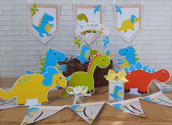 Kit Só Um Bolinho Festa Dinossauros