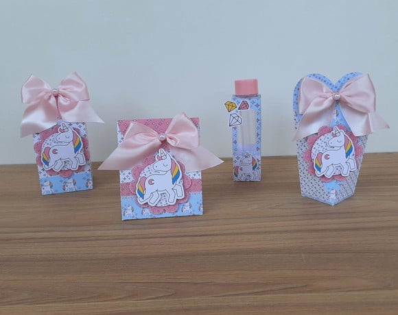 Kit Caixinhas para Lembrancinha de Festa Unicórnio