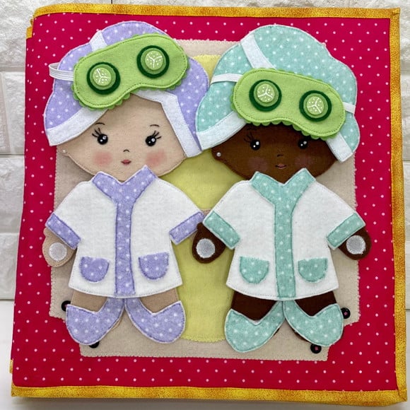 Quiet Book Closet das Princesas