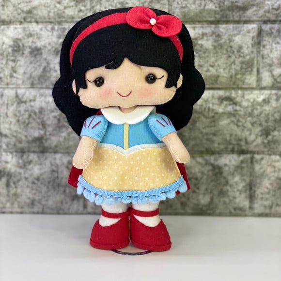 Boneca Branca de Neve