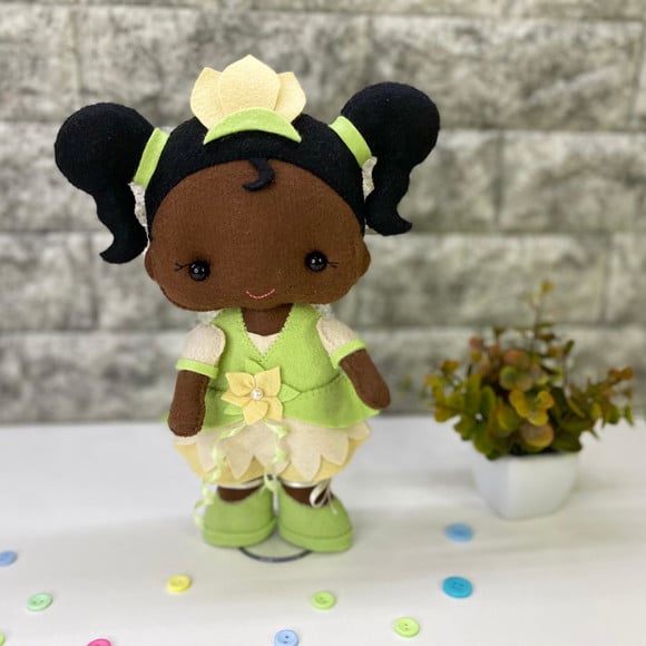 Boneca Princesa Tiana