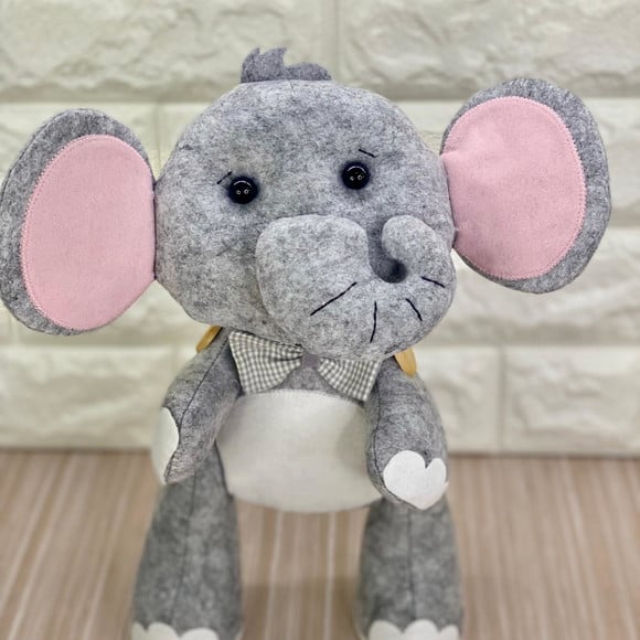 Elefante em Feltro