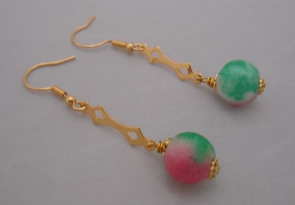 Brinco Jade Colorida Folheado a Ouro