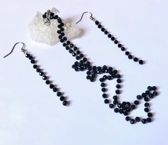 Colar com Cristal Negro e Brincos Acabamento em Inox