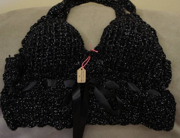 Cropped de croche - tamanho p- Cropped008