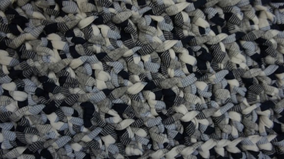 Tapete Oval de Croche em Fio de Malha - Tapmaoval019