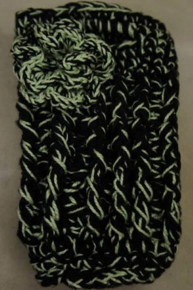 Bolsinha porta celular em croche - BOLBARB009