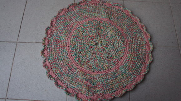 Tapete Redondo em Fio de Malha de Croche - Tapmared021