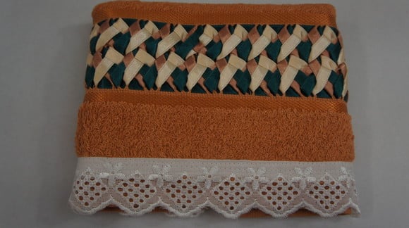 Toalha para Lavabo - bordada com fita cetim- Toalhalavabo003