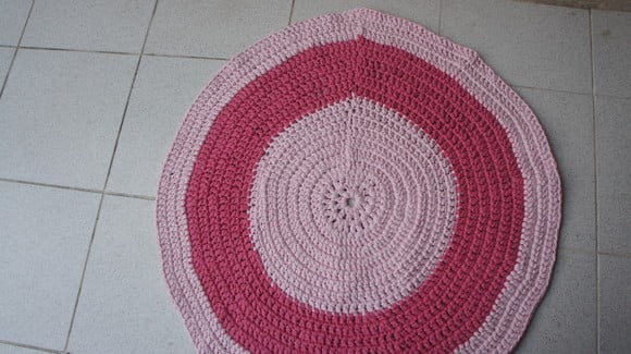 tapete de croche em fio de malha - tapmared001