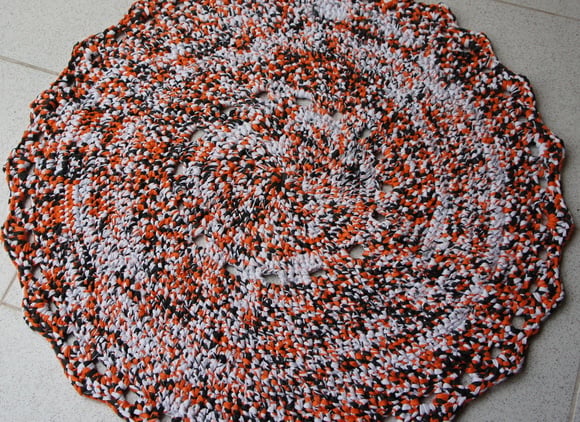 Tapete Redondo de Fio de Majha em Croche Tapmared020
