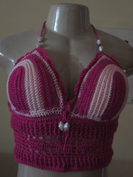 Cropped de croche - tamanho M- Cropped007
