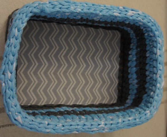 Cesto Retangular de croche em fio de malha - cesmal039