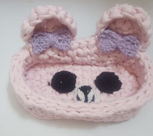Porta Oculos de Mesa - Ursinha em Croche- Portoculos016