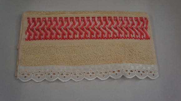 Toalha para Lavabo - bordada com fita cetim- Toalhalavabo008