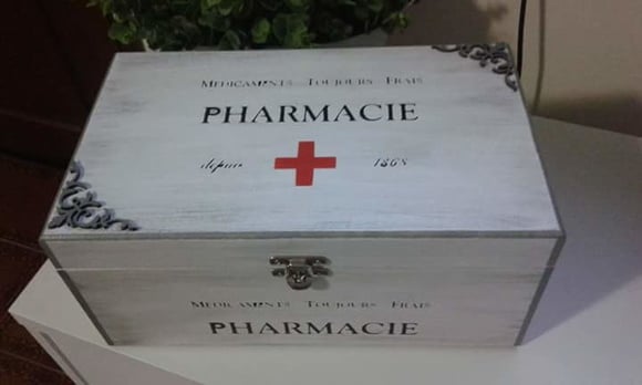 Caixa de Remédio Vintage