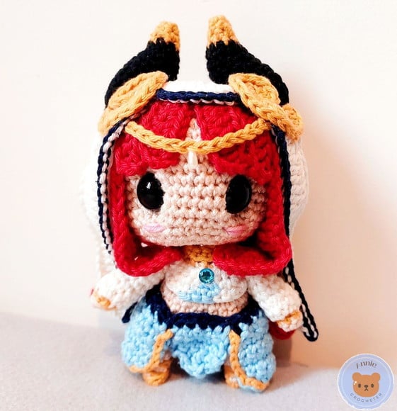 Boneca Nilou em Amigurumi (genshin Impact)