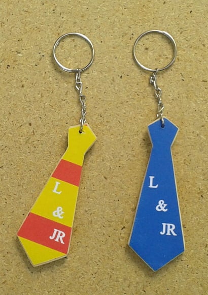 Chaveiros de gravata para casamento
