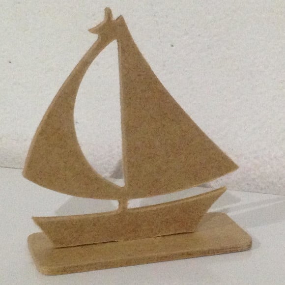 Barco a Vela em mdf -enfeite de Mesa - 9 cm