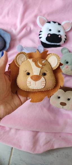 Lembrancinha Chaveiro Bichinhos Safari em Feltro para Chá de Bebê e Festa Infantil