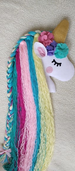 Porta Laços Unicórnio em Feltro e Pelúcia Organizador para Quarto Infantil Menina